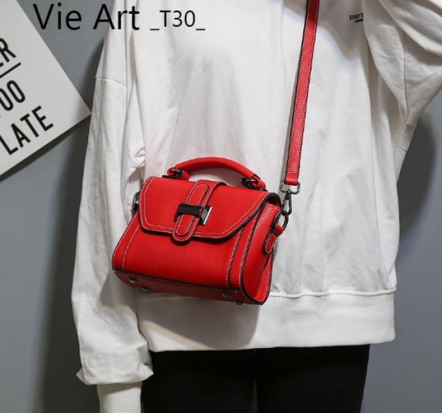 Túi xách đeo chéo nữ (Đen đỏ) - Netmode - T30